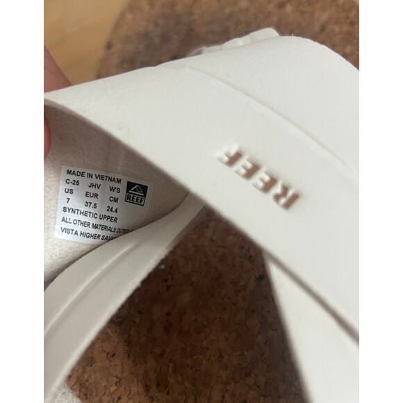 Reef Vista Higher Savanah Sandals - Whisper White - Size 7 - Picture 14 of 15
